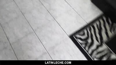 Strangers in Latin City take a shine to Leches tight hole