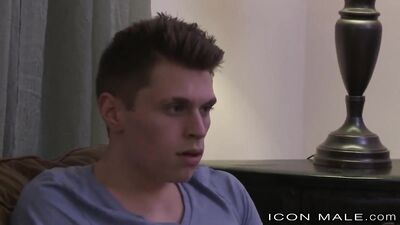 Young Muscular Lover Gets Fucked By Cougar In The Bedroom