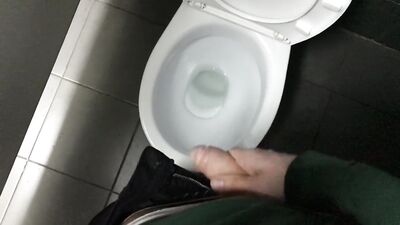 Risky Business: Jerking Off in Public Toilets (23cm) - A Cutie in the Closet