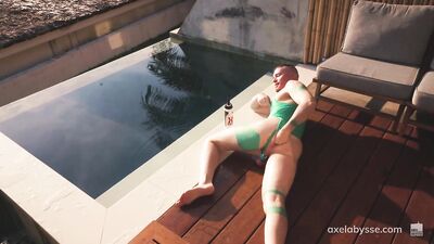 Man-cunt lovin by the swimming hole