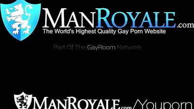 Gay Gym Trainer Enjoys Rough Sex with Muscular Trainee