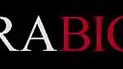 Two American mannequins having a hot moment