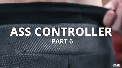 William Seed uses a Vibrating Butt Plug remote controlled on Jack Hunter in the gym