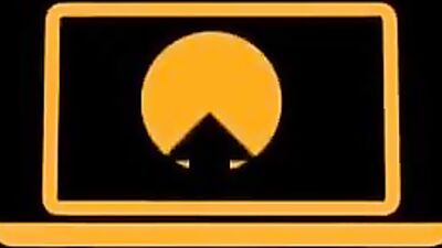 I caught my roommate jacking off with his VR headset on