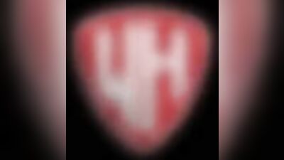 That handsome male will not leave you unmoved.