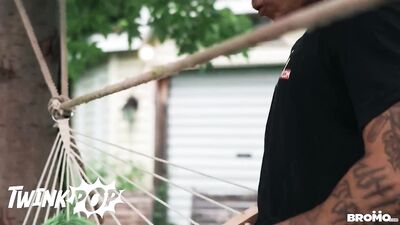 Twink Pop - Slim Cute Guy Charly Willinsky Gets Surprised By Muscular Bo Sinn's Massive Cock