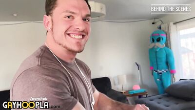 Muscle Micky Pounds Andy's Juicy Ass !