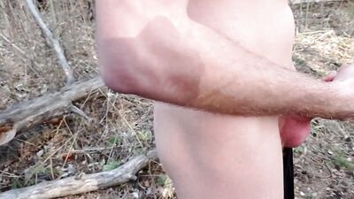 Handjob and blowjob in the city park