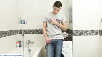 Smooth Tim Scooby Jerking Off