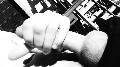 Pija Latina Masturbates Very Hot in the PARK..2