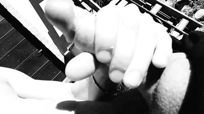 Pija Latina Masturbates Very Hot in the PARK..2