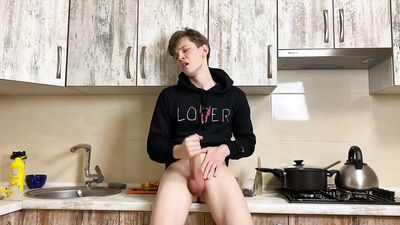 Horny College Boy Wanking at Kitchen in Сhummery & Monster Cock / Big Load