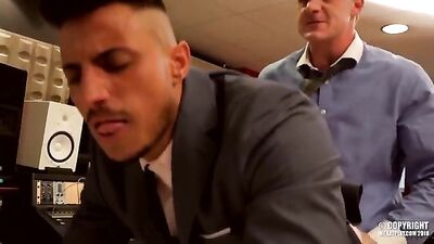 Geordie Jackson & Klein Kerr: A Sexy Office Encounter