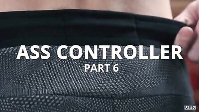 William Seeds Tele-Controlled Vibrating Plug Dominates Jack Hunter in the Gym