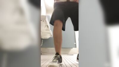 Gay Exhibitionist Porn in the Toilet Challenge