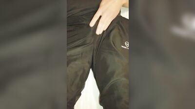 Tugging on the Cock: A Gay Porn Video Showcasing Anal Sex, Cum Shots and Rough Orgasms