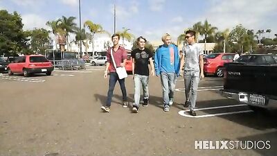 Hall-O-Weenie Heat: Trick or Treat with Kyle, Max, Luke & Roman