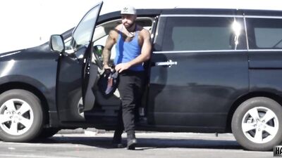 Older Men and Mature Lovers: Discovering New Things Together