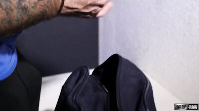 Older Men and Mature Lovers: Discovering New Things Together